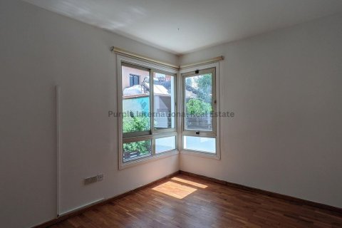 3 bedrooms Villa in Strovolos, Nicosia, Cyprus No. 37200 12