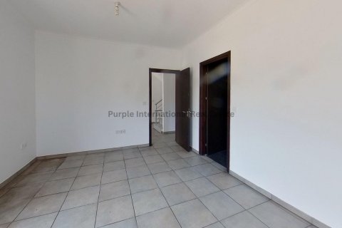 Вилла с 3 спальнями в Лакатамия, Никосия, Кипр № 37203 16