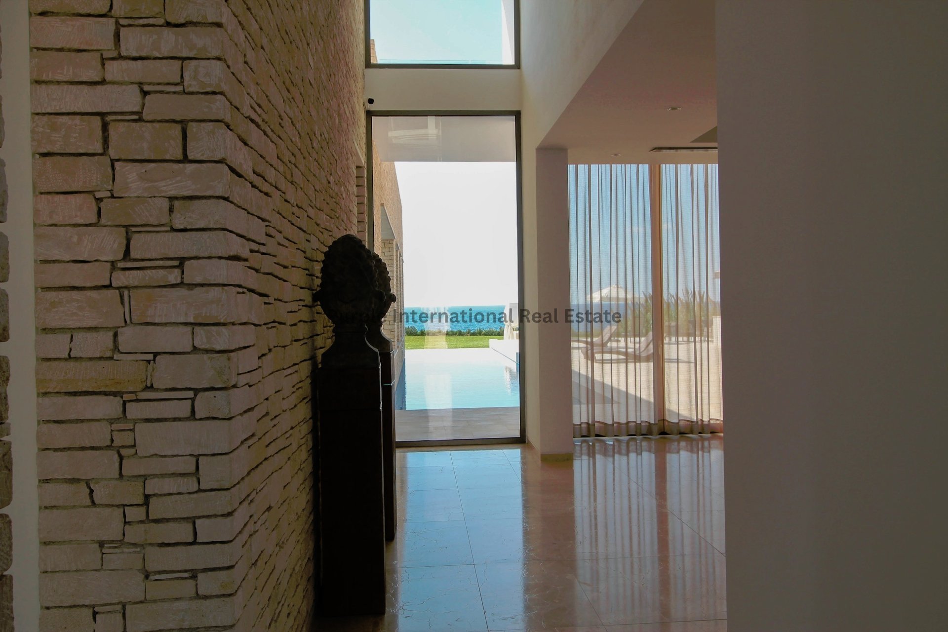 5 dormitorios Villa en Pegeia, Paphos, Chipre No. 8241