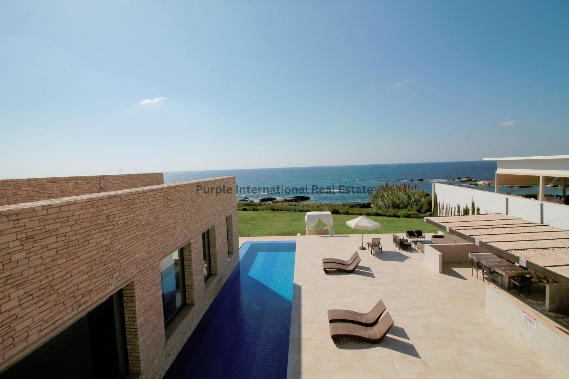 5 dormitorios Villa en Pegeia, Paphos, Chipre No. 8241