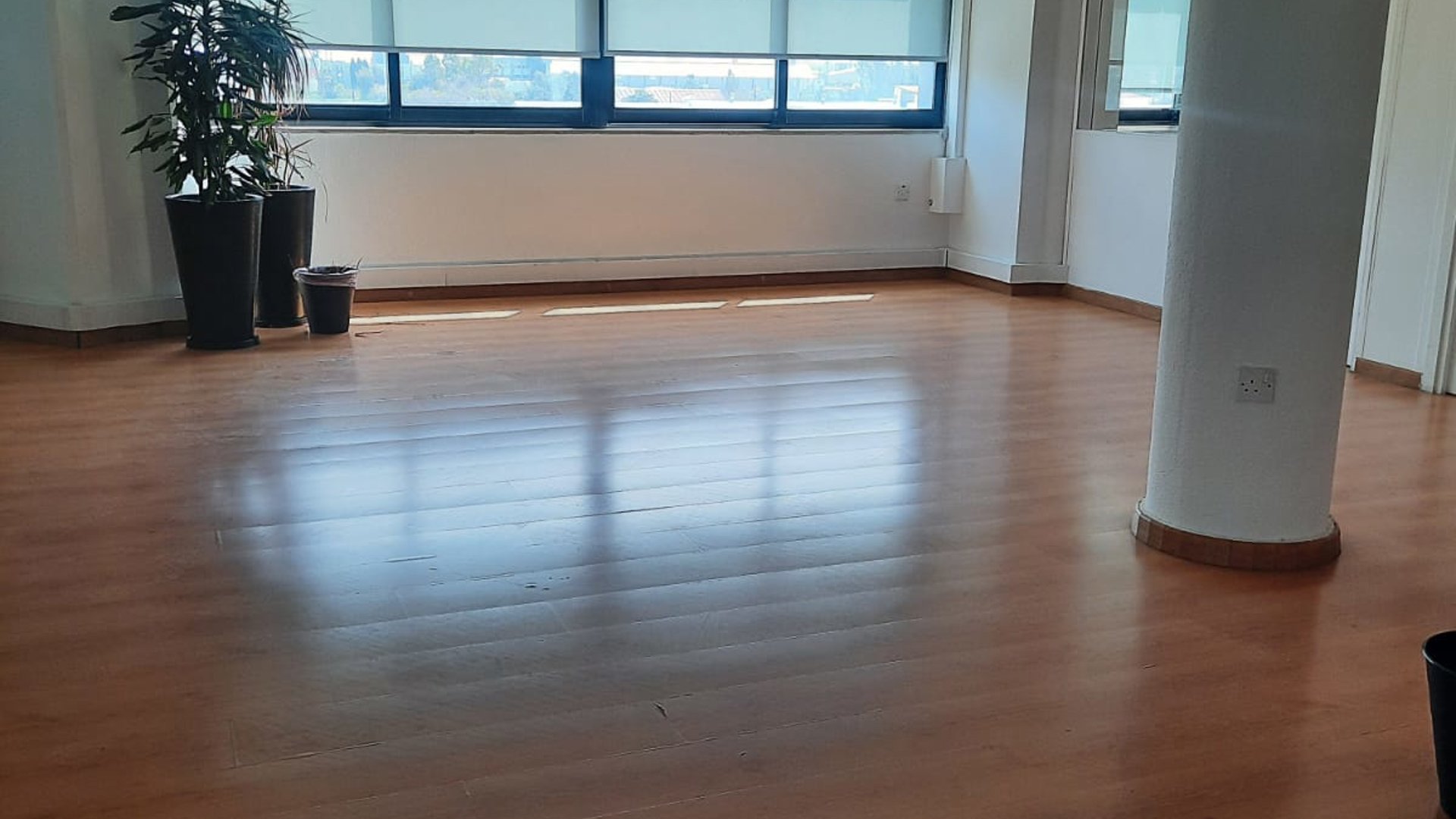 300m2 Office in Limassol, Cyprus No. 30770
