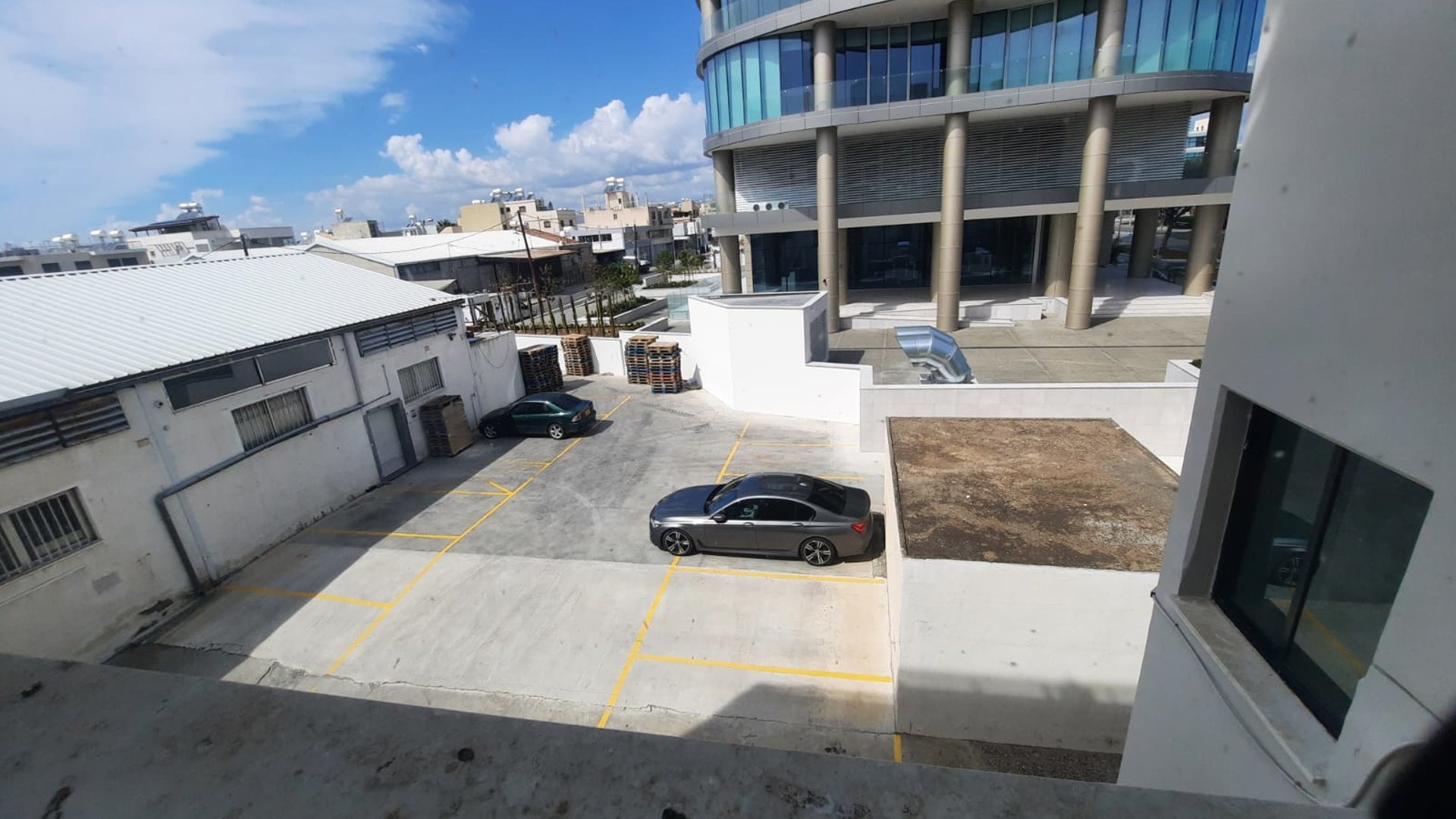 300m2 Office in Limassol, Cyprus No. 30770