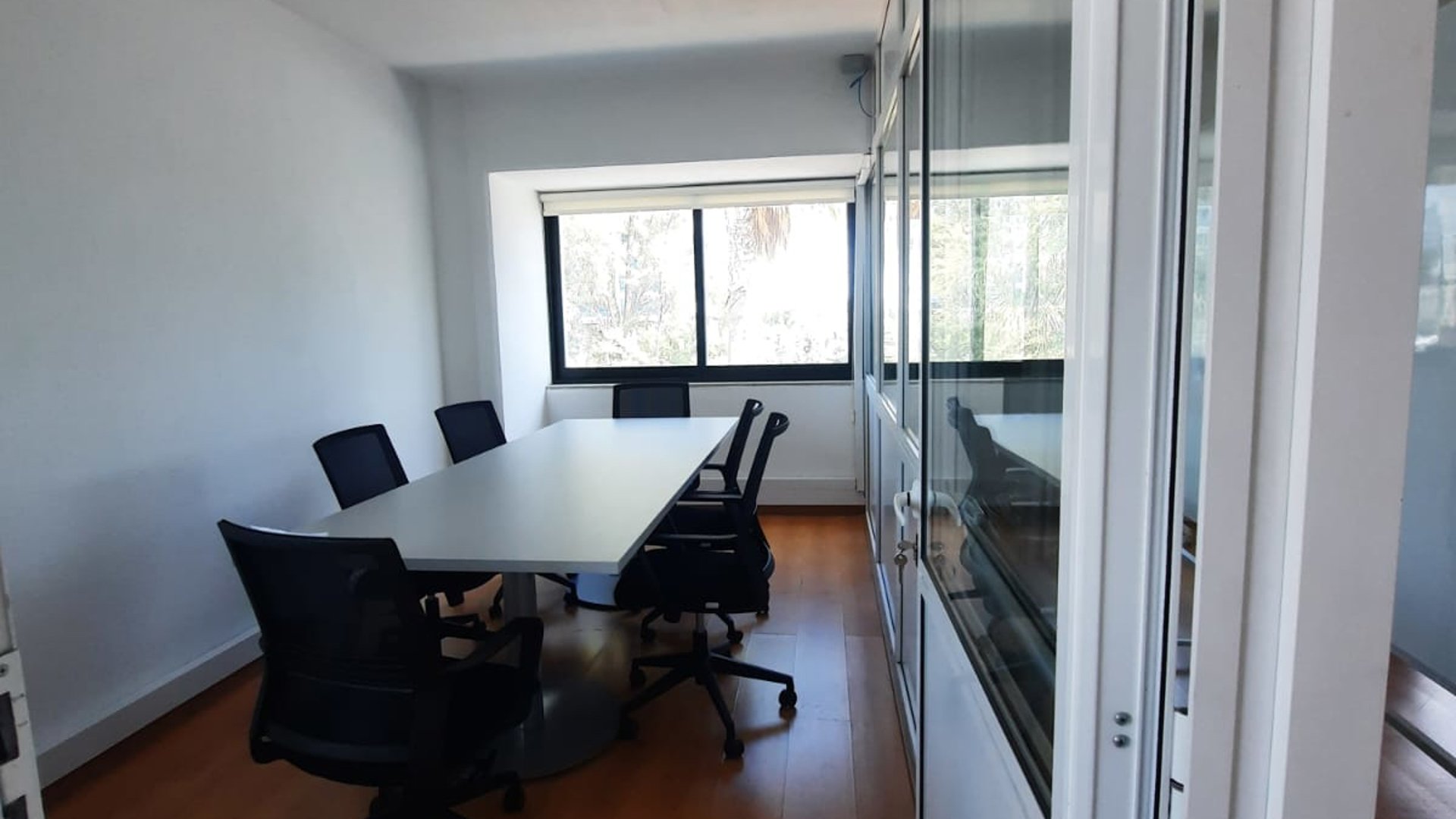 300m2 Office in Limassol, Cyprus No. 30770