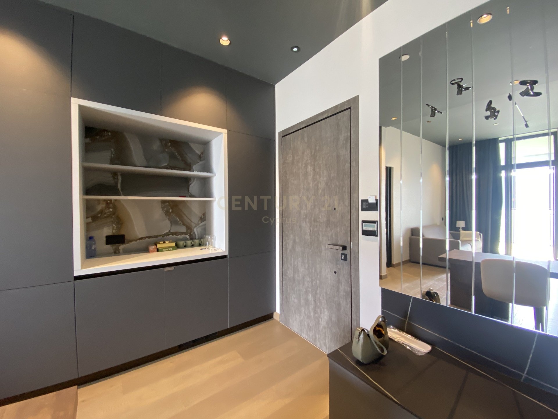 1 bedroom Apartment in Germasogeia, Limassol, Cyprus No. 22173