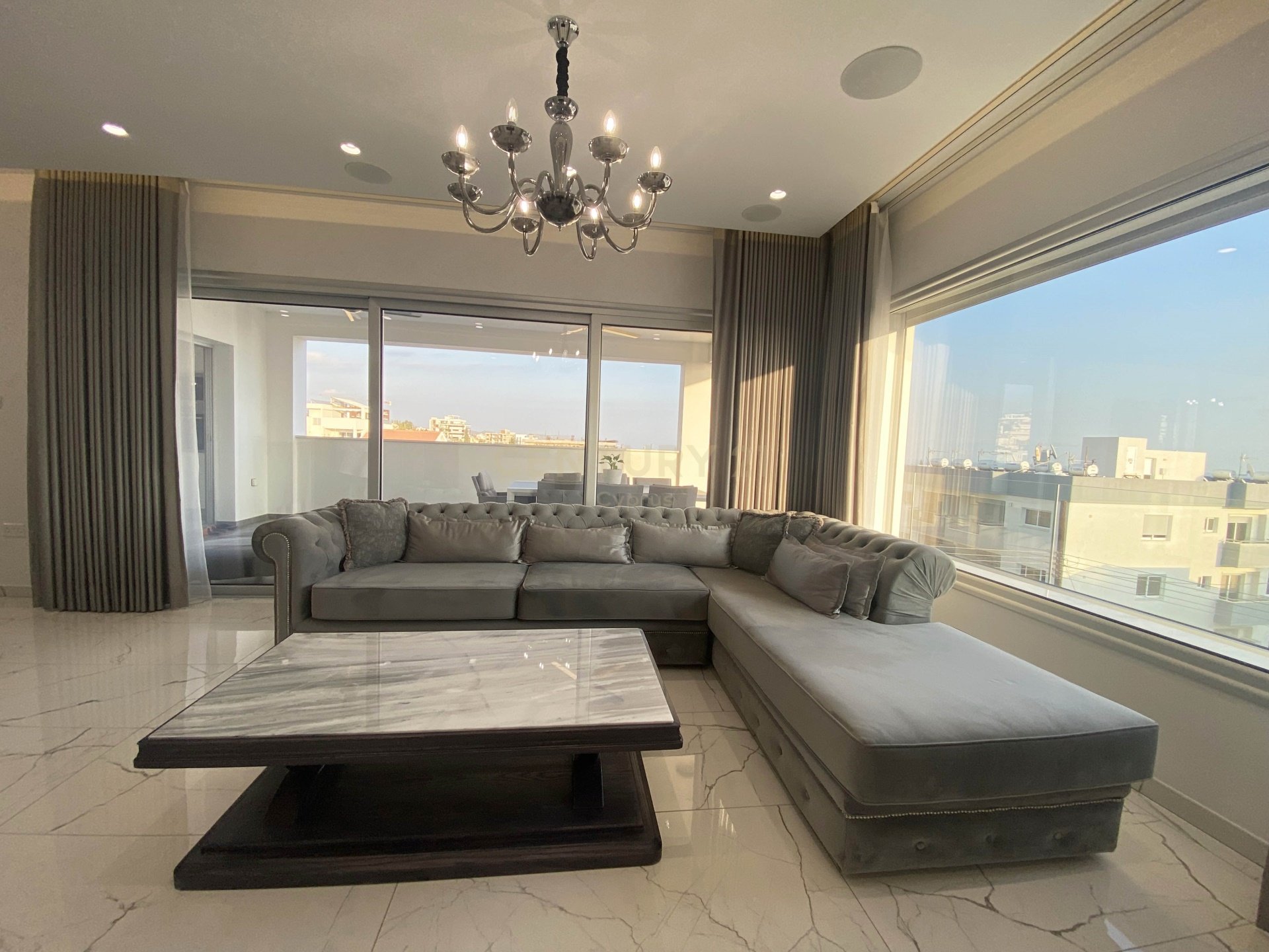 4 bedrooms Apartment in Mesa Geitonia, Limassol, Cyprus No. 22175