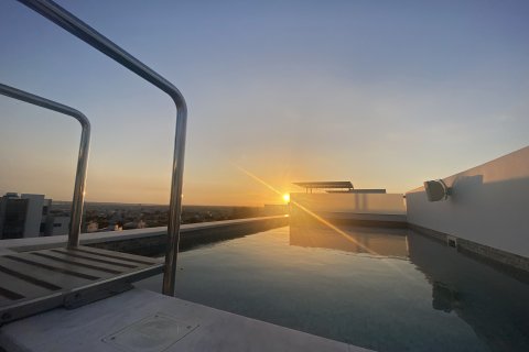 4 bedrooms Apartment in Mesa Geitonia, Limassol, No. 22175 13