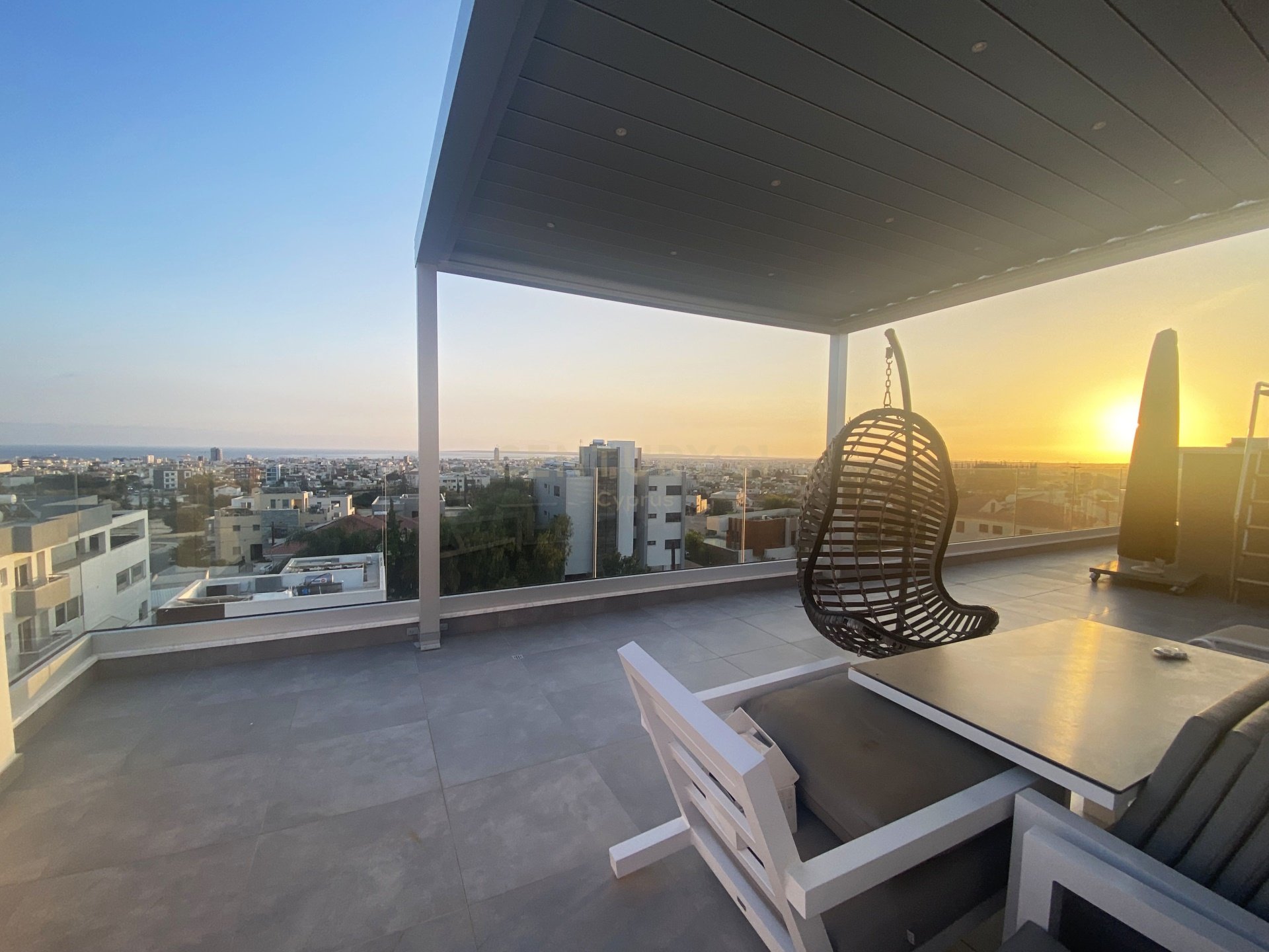 4 bedrooms Apartment in Mesa Geitonia, Limassol, Cyprus No. 22175