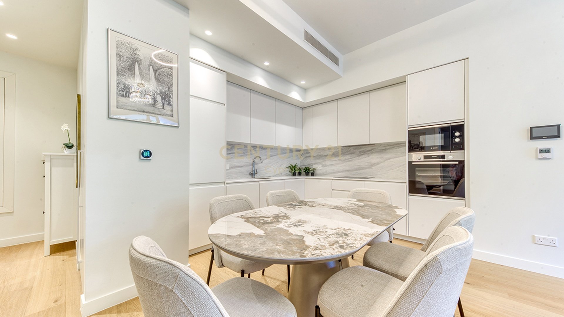 3 bedrooms Apartment in Germasogeia, Limassol, Cyprus No. 54185