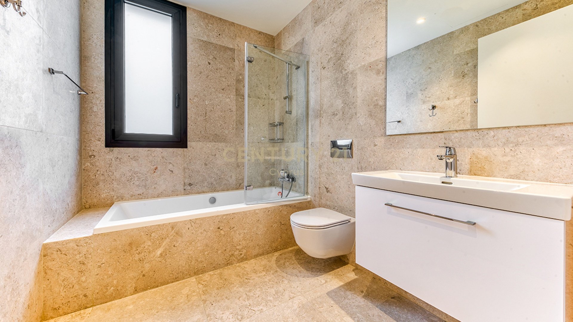 3 bedrooms Apartment in Germasogeia, Limassol, Cyprus No. 54185