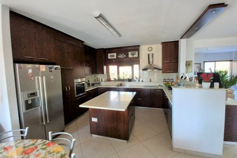 Вилла с 5 спальнями в Сотира, Лимасол, № 54180 2