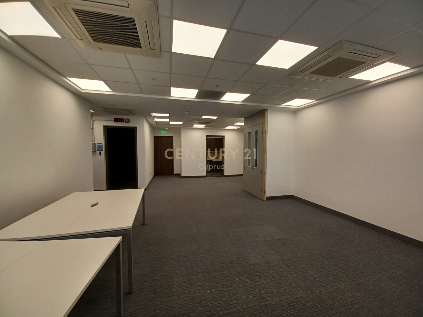 373m2 Office in Limassol, Cyprus No. 54179