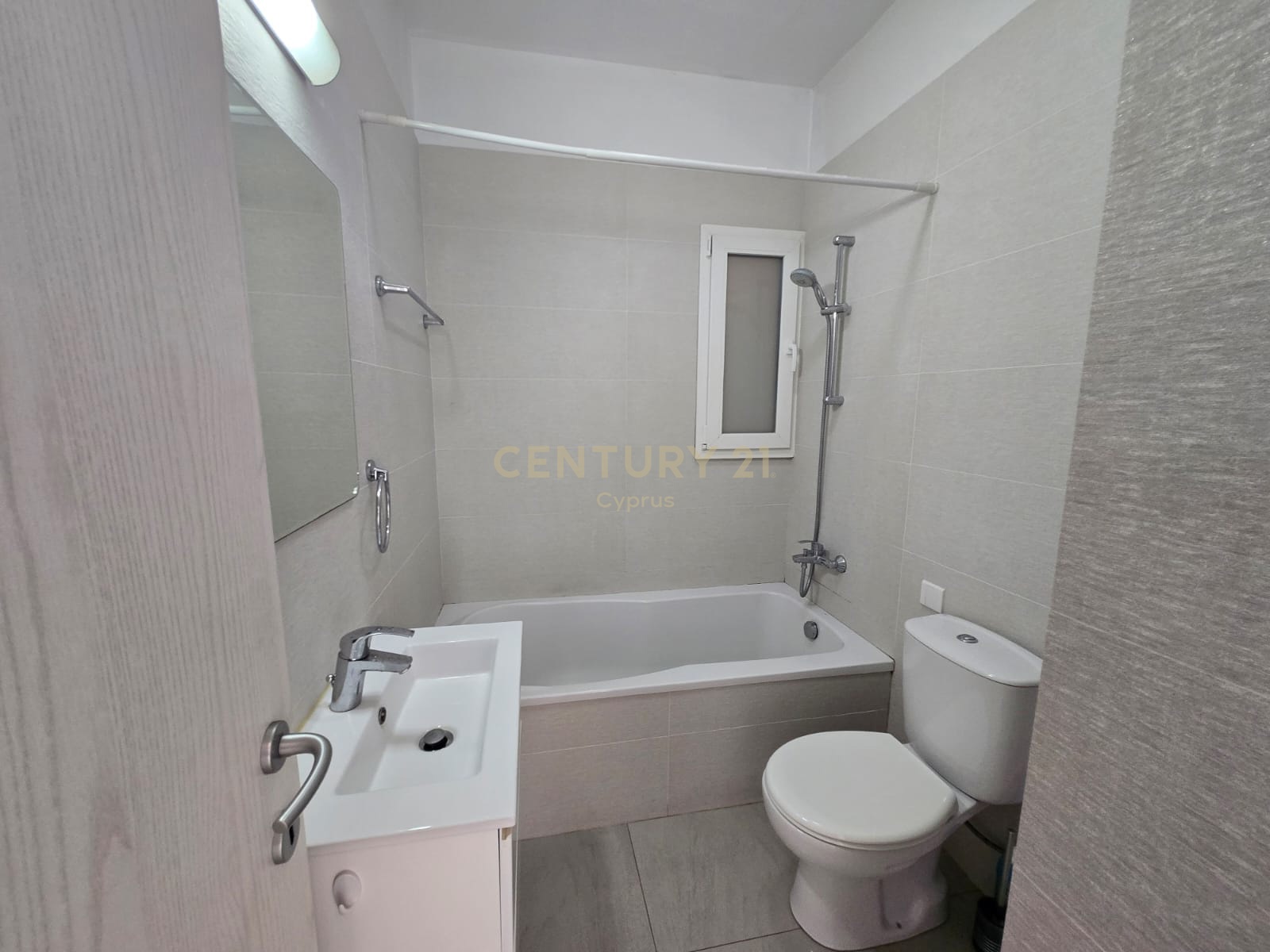 2 bedrooms Apartment in Parekklisia, Limassol, Cyprus No. 54183