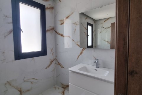 4 bedrooms Villa in Parekklisia, Limassol,  No. 45322 5