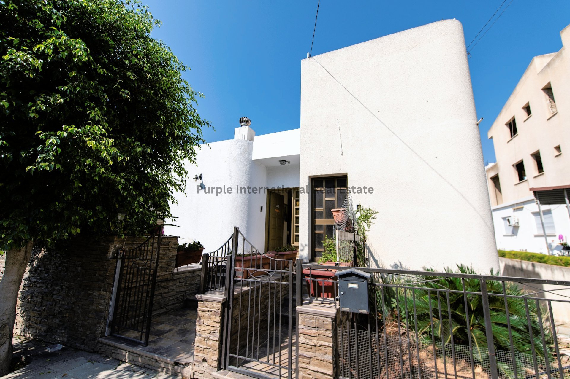 7 bedrooms Villa in Agios Nektarios, Limassol, Cyprus No. 8004