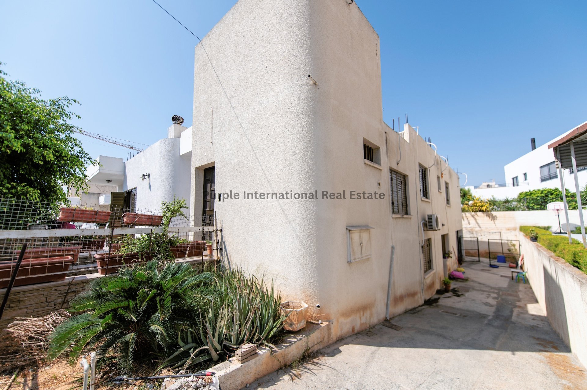 7 bedrooms Villa in Agios Nektarios, Limassol, Cyprus No. 8004