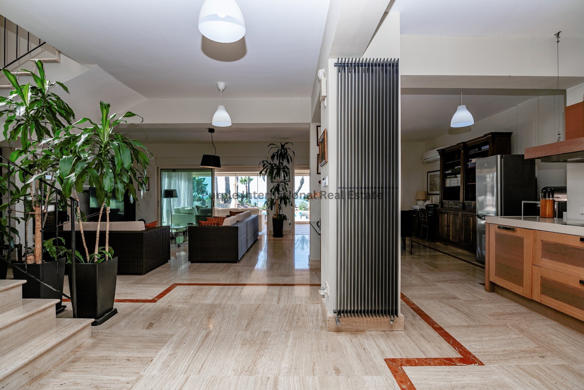 4 dormitorios Villa en Kiti, Larnaka, Chipre No. 8005