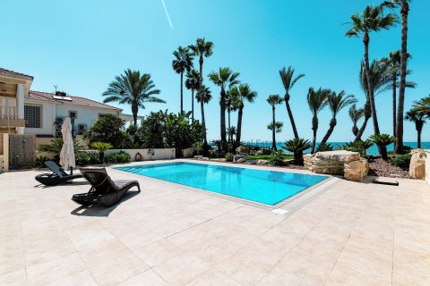 4 chambres Villa à Kiti, Larnaka,  No. 8005 29