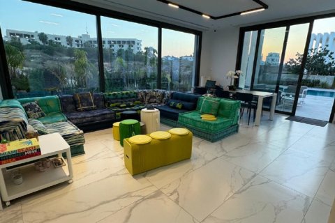 4 bedrooms Villa in Protaras, Ammochostos, No. 40205