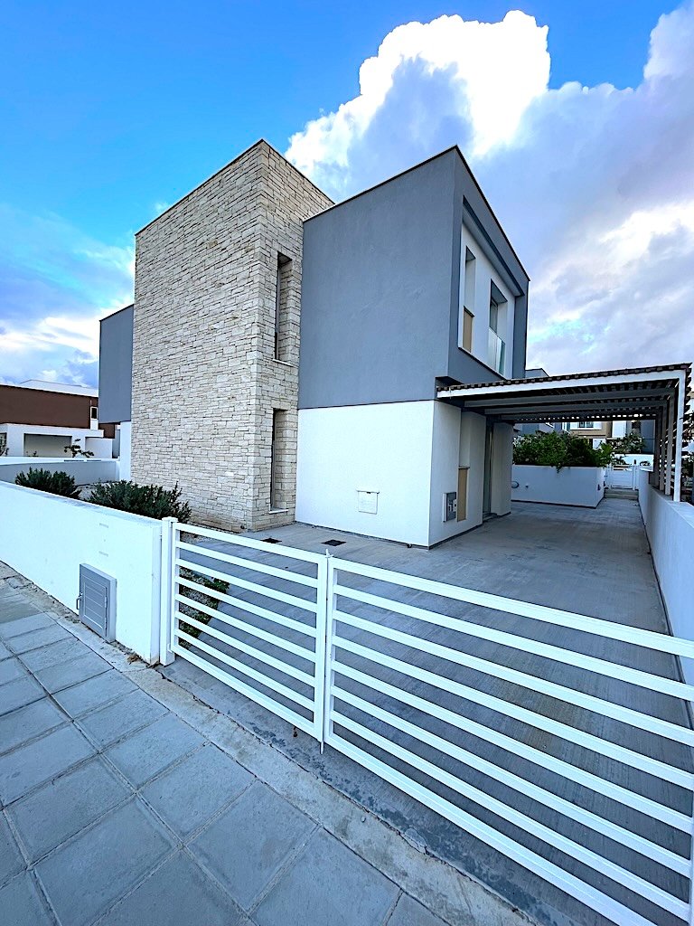 3 bedrooms Villa in Paphos, Cyprus No. 35931