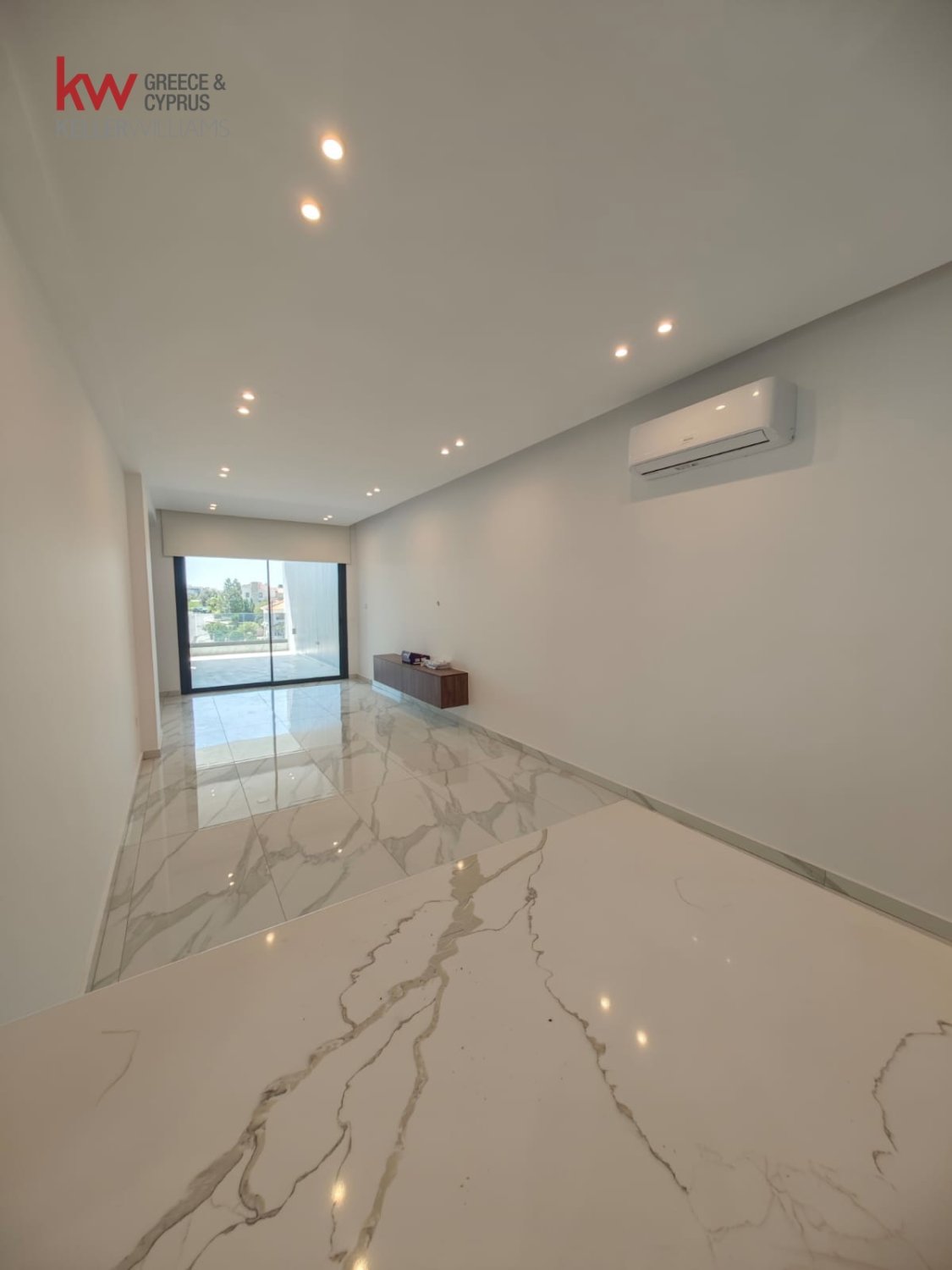 2 bedrooms Apartment in Larnaka, Cyprus No. 51564