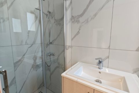 2 bedrooms Apartment in Larnaka,  No. 51564 10
