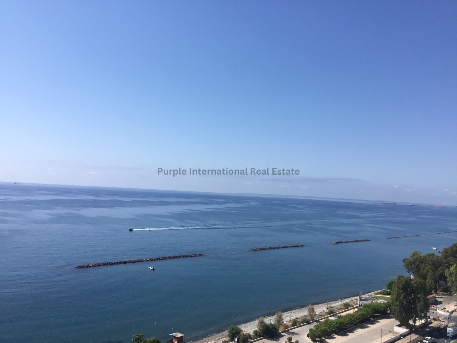 3 bedrooms Apartment in Agios Tychonas, Limassol, Cyprus No. 51550