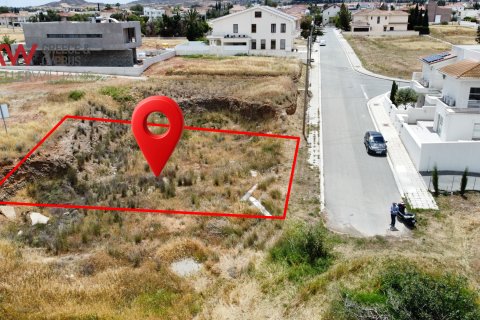 650m2 Terrain à Strovolos, Nicosia,  No. 51808
