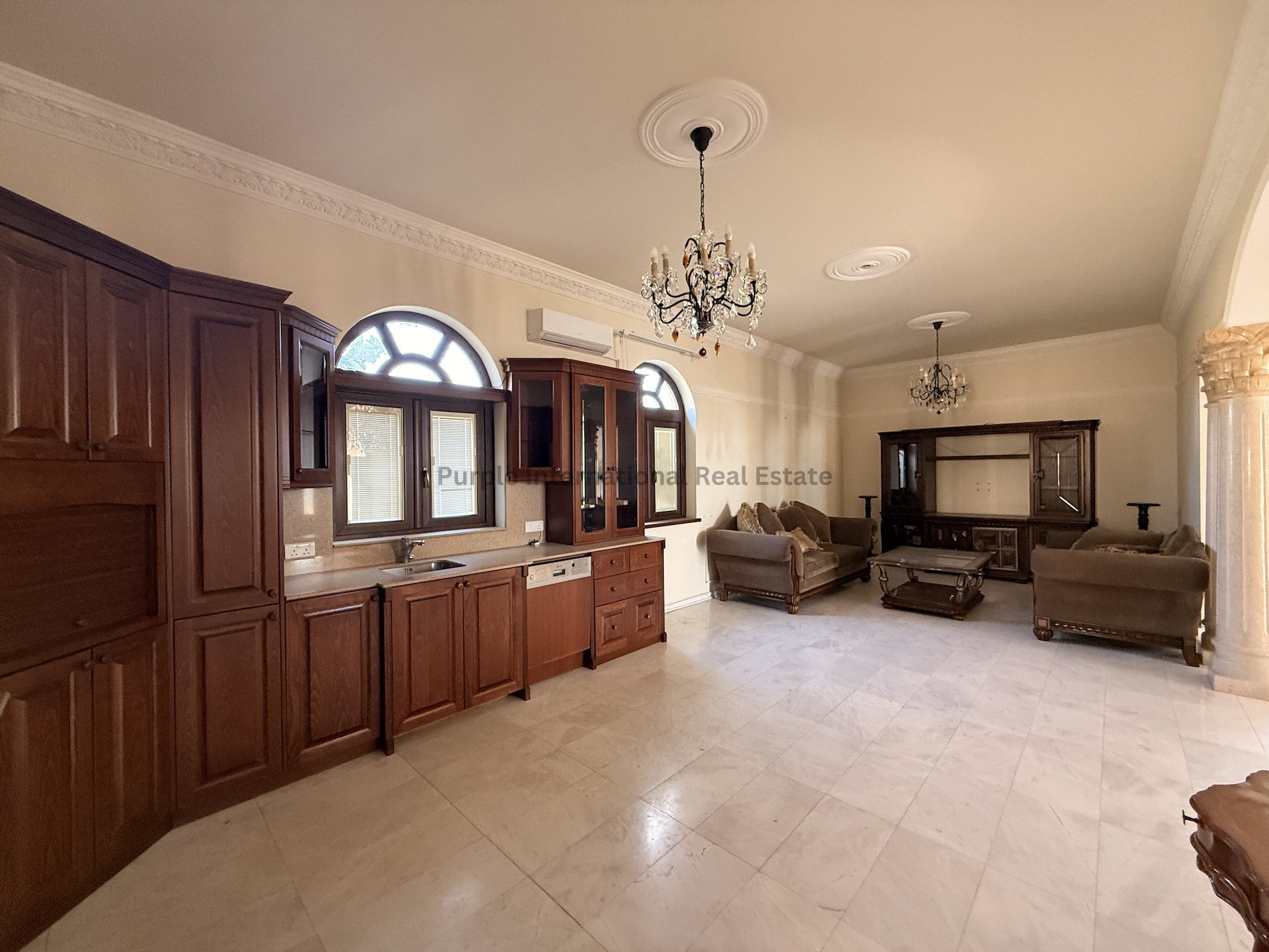 4 bedrooms Villa in Aradippou, Larnaka, Cyprus No. 52417