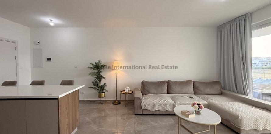 2 bedrooms Apartment in Larnaca, Larnaka,  No. 52415