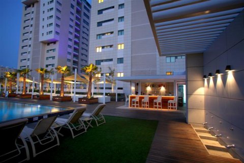 3 bedrooms Apartment in Nicosia, No. 38361 4