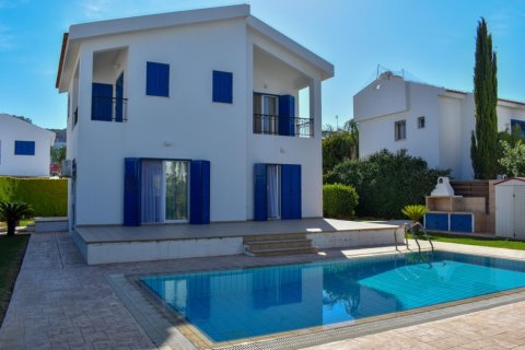 3 bedrooms Villa in Larnaca, Larnaka,  No. 38356 2