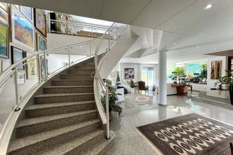 6 dormitorios Villa en Limassol,  No. 55727 13