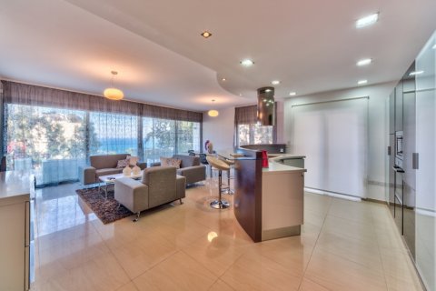 Квартира с 3 спальнями в Никосия,  № 38262 9