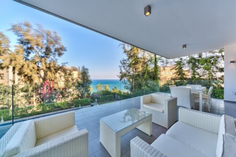 Квартира с 3 спальнями в Никосия,  № 38262 14