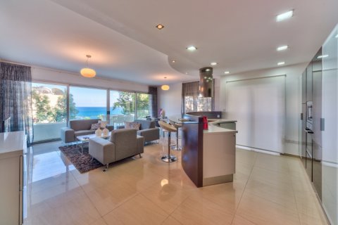 Квартира с 3 спальнями в Никосия,  № 38262 7