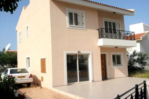 4 bedrooms Villa in Limassol,  No. 38263