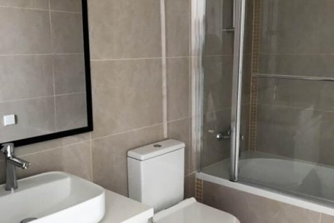 3 bedrooms Townhouse in Limassol,  No. 38257 13