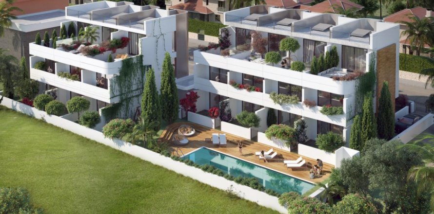 3 bedrooms Townhouse in Limassol,  No. 38257