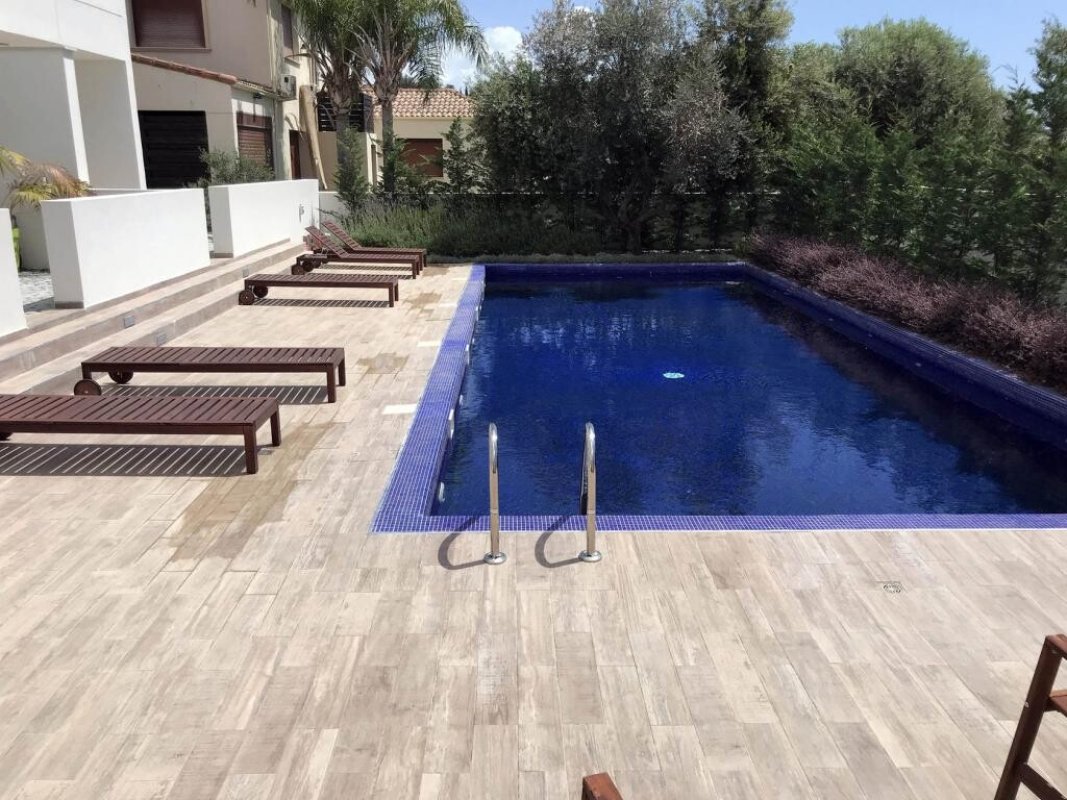 3 bedrooms Townhouse in Limassol, Cyprus No. 38257
