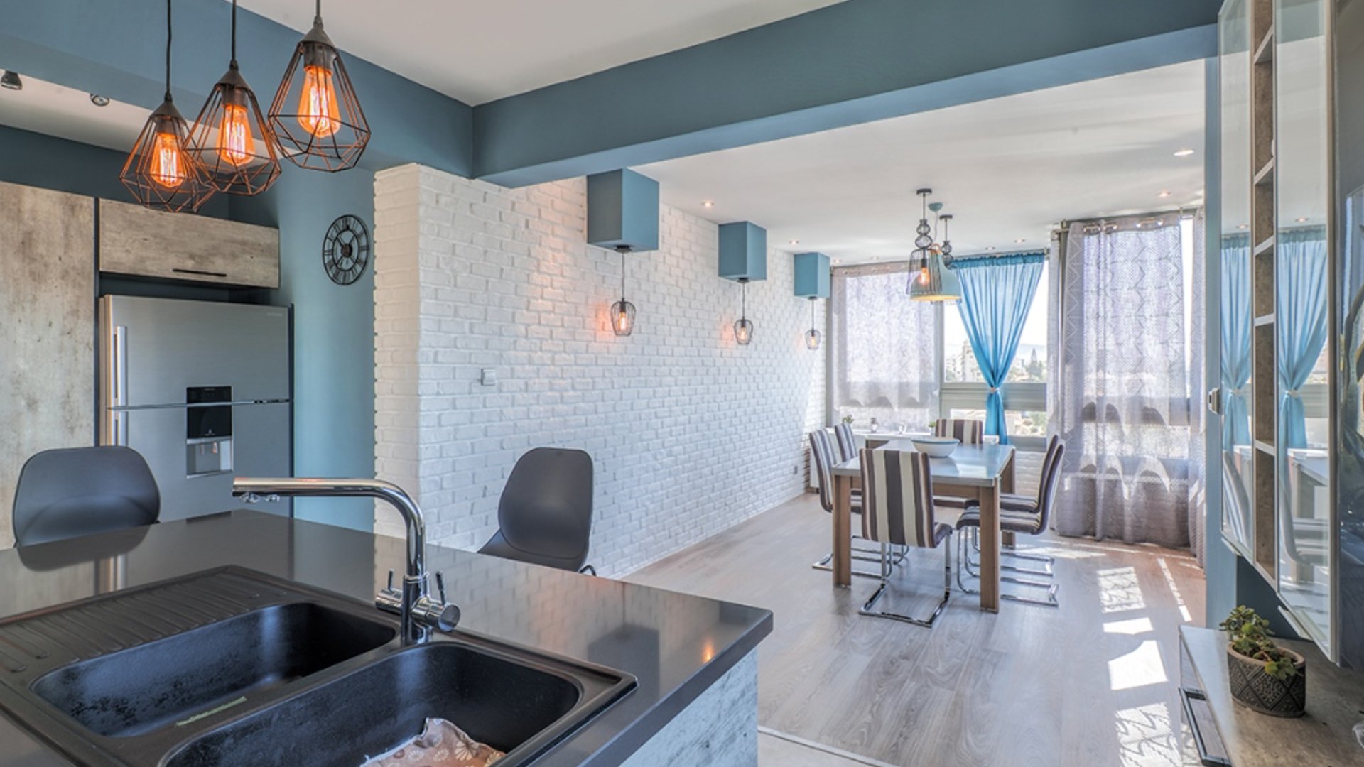 3 bedrooms Apartment in Neapolis, Limassol, Cyprus No. 27341