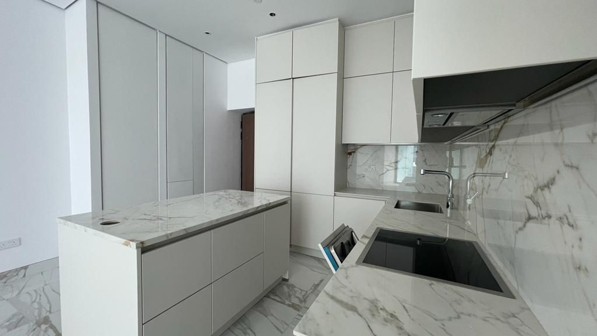 2 chambres Appartement à Neapolis, Limassol, Chypre No. 27354