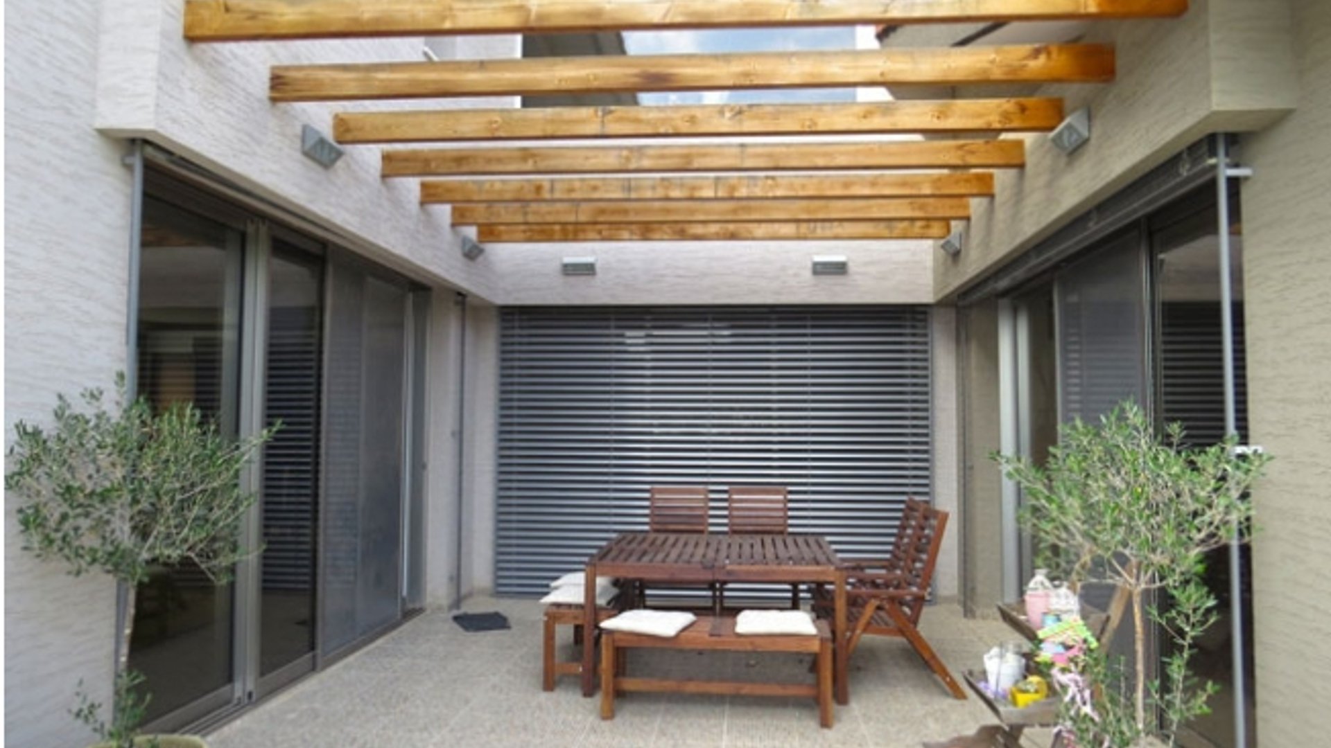4 bedrooms Villa in Erimi, Limassol, Cyprus No. 25640
