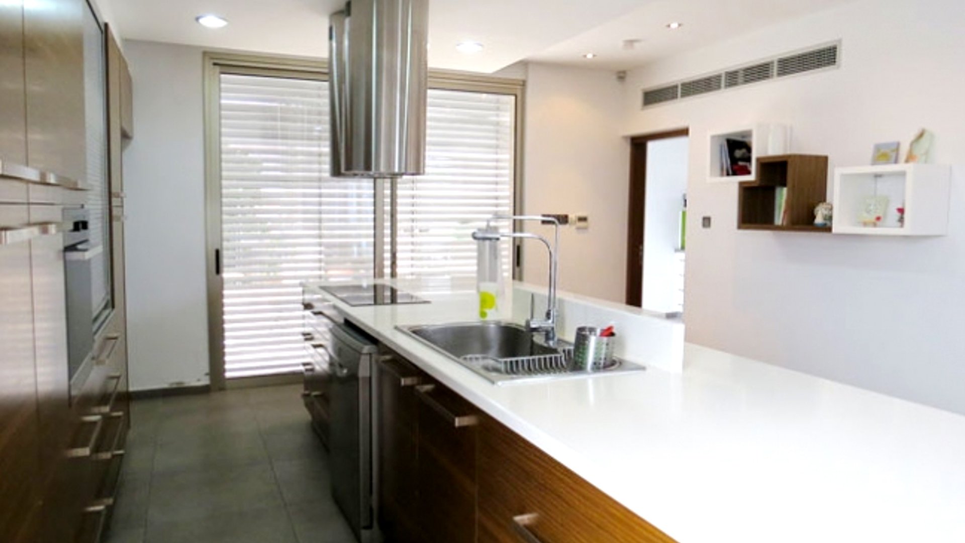 4 bedrooms Villa in Erimi, Limassol, Cyprus No. 25640
