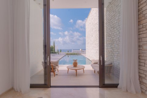 Вилла с 4 спальнями в Корал Бей, Пейя, Пафос,  № 46912 6