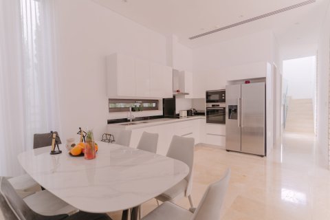 Вилла с 4 спальнями в Корал Бей, Пейя, Пафос,  № 46912 8