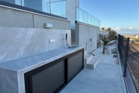 2 bedrooms Penthouse in Limassol,  No. 46910 10