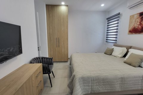 3 chambres Bungalow à Oroklini, Larnaka, Chypre No. 26700