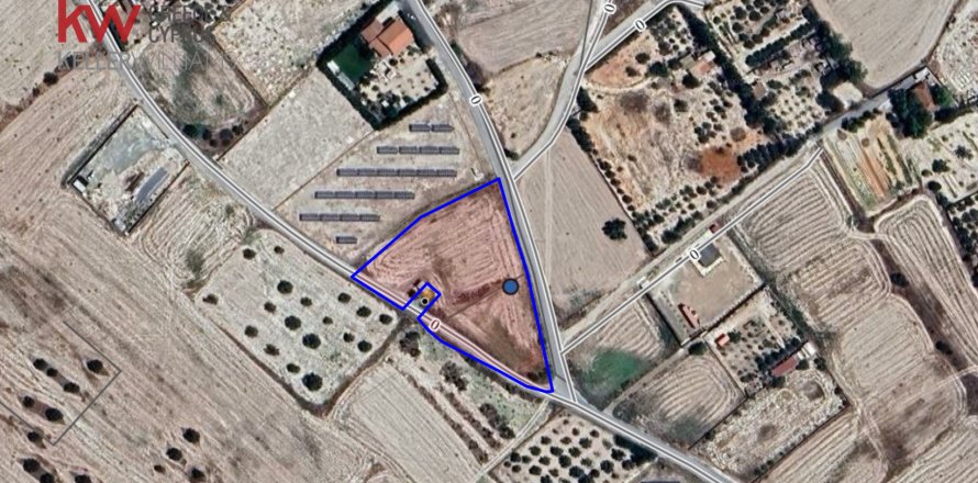 5122m2 Land in Larnaka,  No. 56771