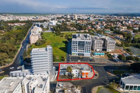 Коммерческая недвижимость 1204м2 в Никосия,  № 37969 6