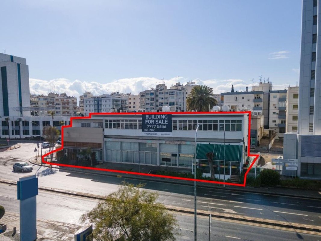 1204m2 Commercial property in Nicosia, Cyprus No. 37969